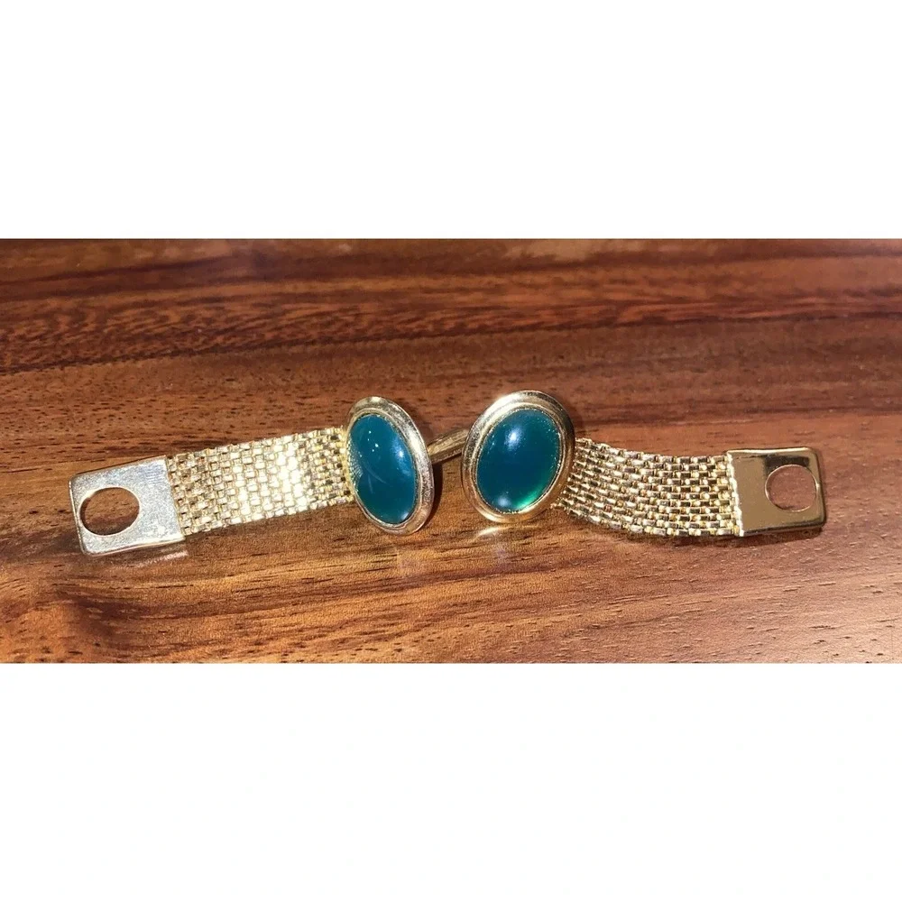 Cufflinks Gold Tone Green Stone Chain link Bullet Back Retro VTG
